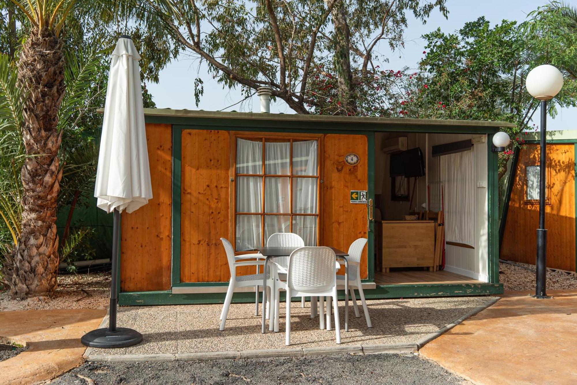 Camping Las Palmeras Кревільєнте Екстер'єр фото