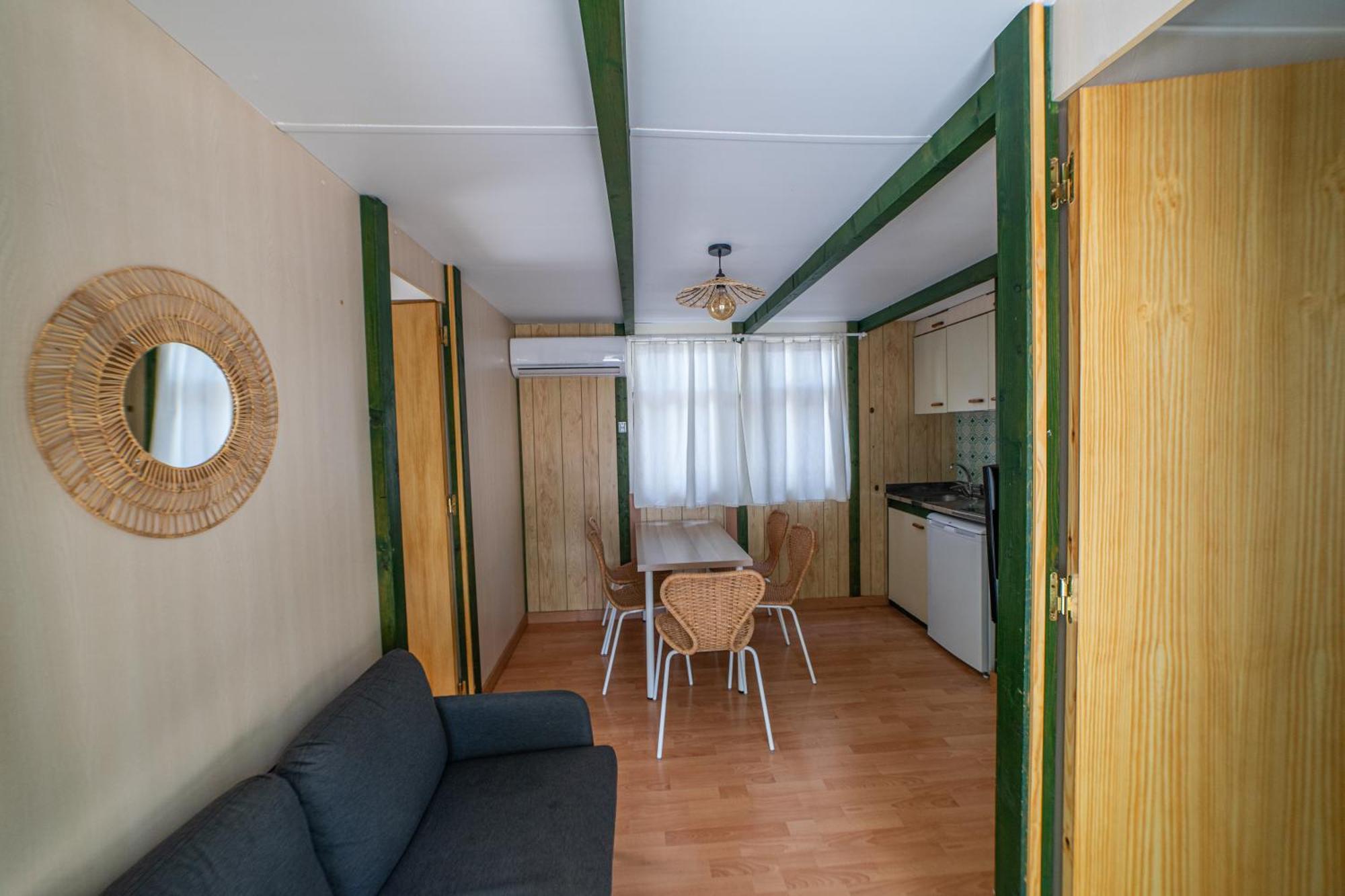Camping Las Palmeras Кревільєнте Екстер'єр фото